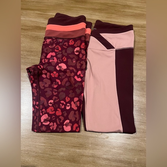 Athleta Pants - Lot Of 2 Athleta Leggings Chroma And Elevation 7/8 Tight Burgundy Leopard Size M